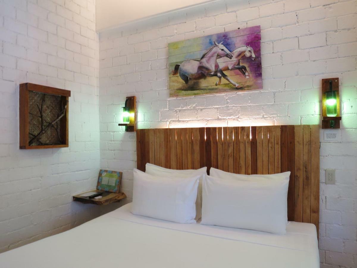 Serviced Apartments By Eco Hotel Bohol Panglao Exterior foto